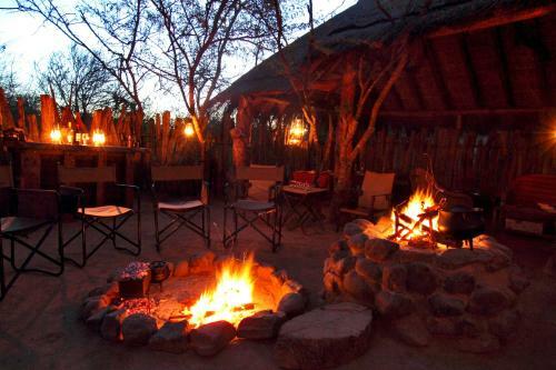 Quatermain's 1920's Safari Camp