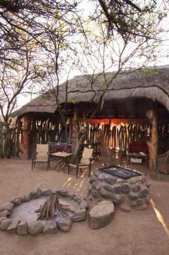 Quatermain's 1920's Safari Camp