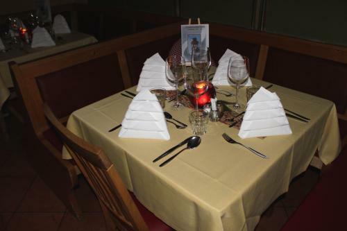 Hostal Landgasthof Lenzer
