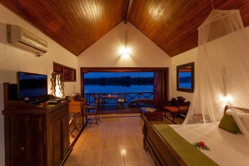 Hotel Sunset Bungalows Resort