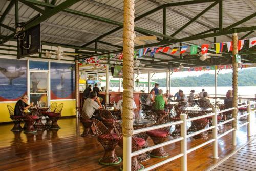 Hotel Banana Bay Marina