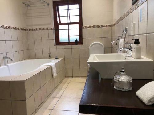 Hostal Calais Country House