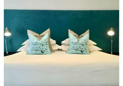 Hostal Calais Country House