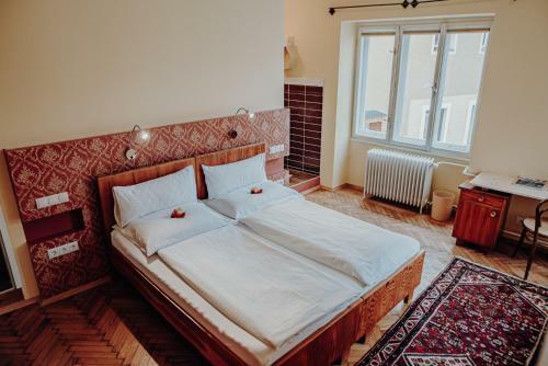 Hostal Gasthof Eberhard - Hof, Wirtshaus & Herberge