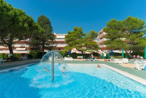 Studio Apartment Bibione Near River