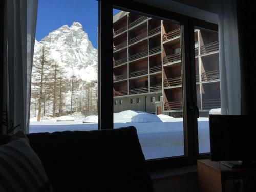 White Apartments Cervinia