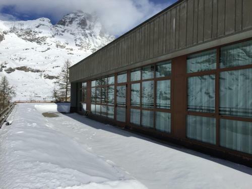 White Apartments Cervinia