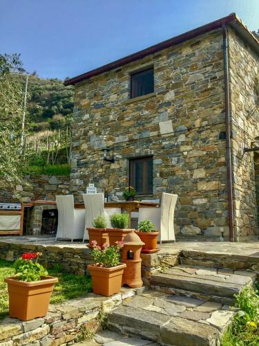 Vernazza Guest House With Scooter