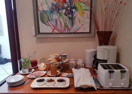 Hostal Cherry Berry Guest House