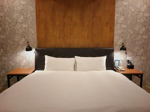 Summer Terminal Hotel