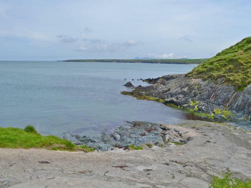 Porth Colmon Farmhouse