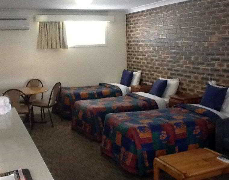 Best Western Top Of The Town Motel