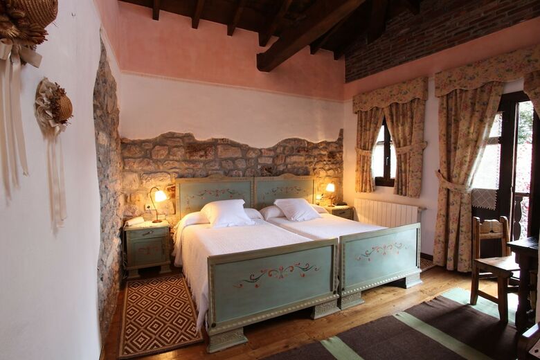 Agroturismo Hotel Casona D'alevia