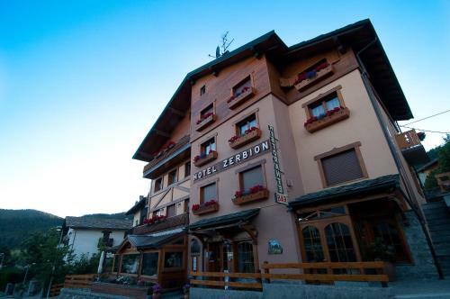 Aparthotel Hotel Zerbion