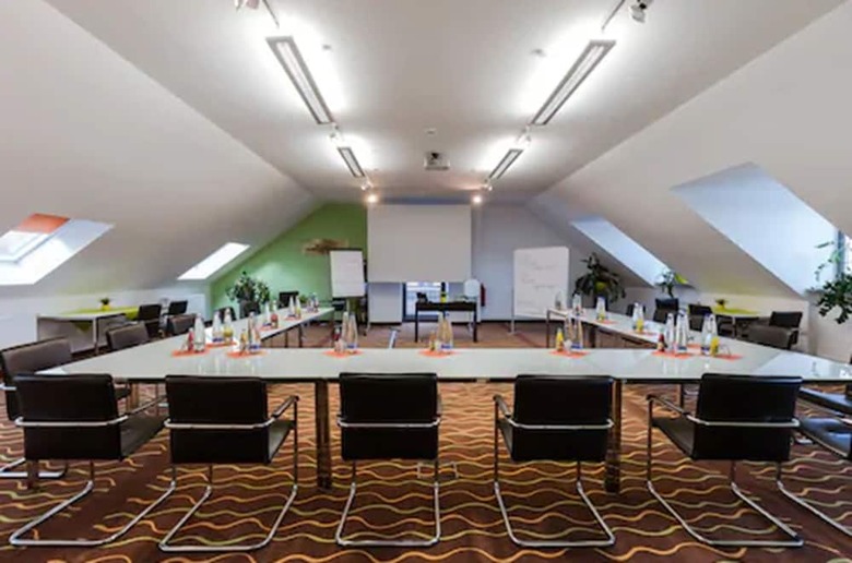 Hotel Arooma