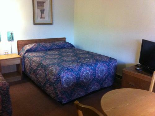 South Hills Motel