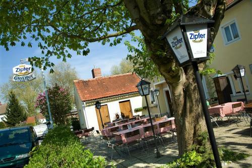 Hostal Gasthof Bauer