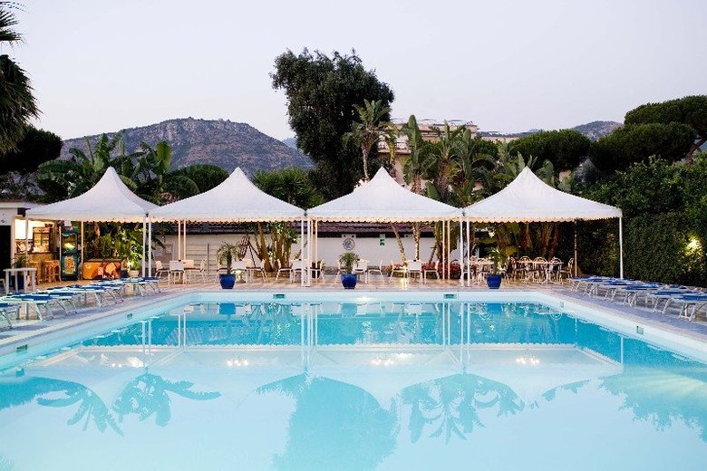Hotel Esperidi Resort