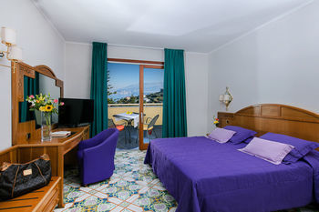 Hotel Vesuvio
