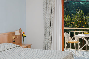 Hotel Vesuvio