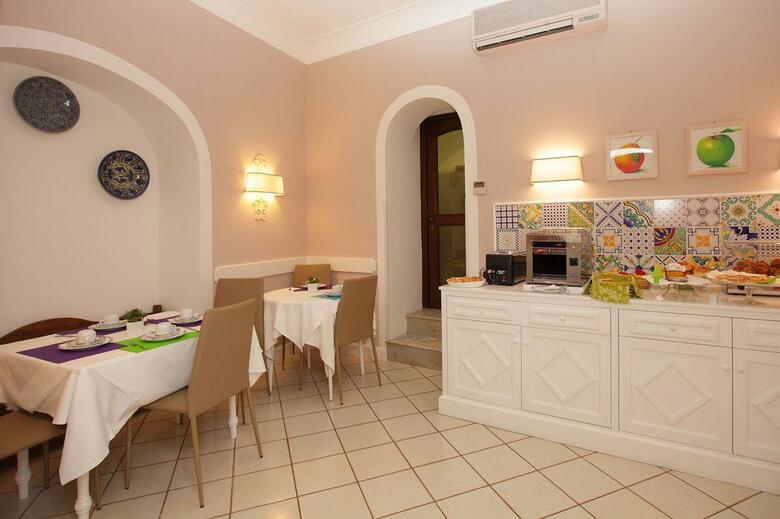 Hotel Villa Di Sorrento