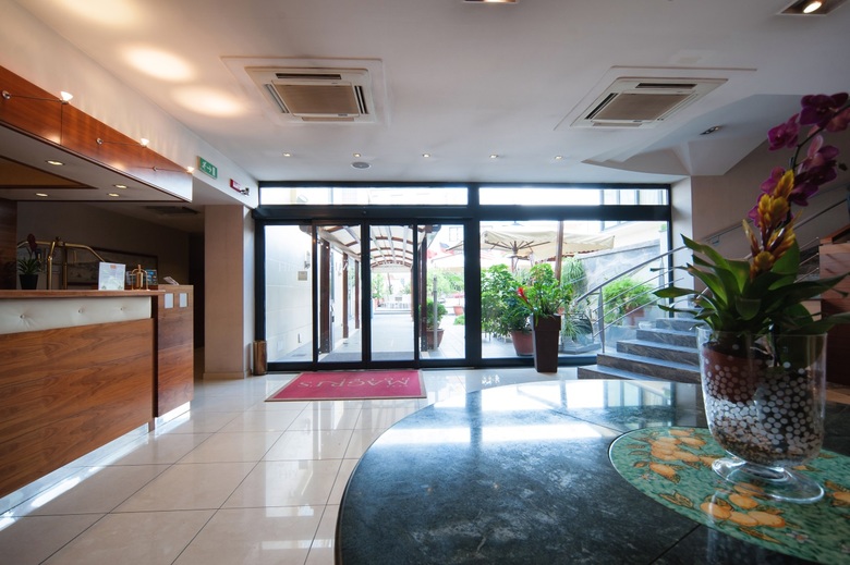 Hotel Magri's