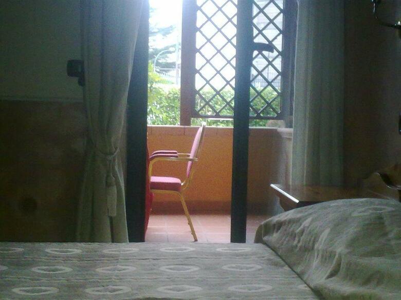 Green Park Hotel