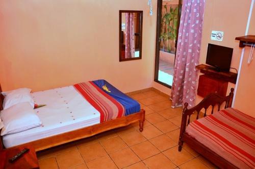 Hotel Rancho De La Playa