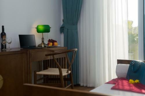 Meracus Hotel