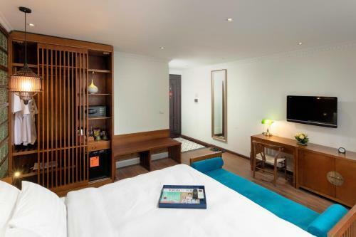 Meracus Hotel