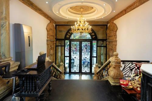 Meracus Hotel