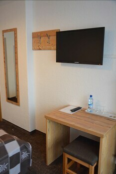 Hostal Pension Senner