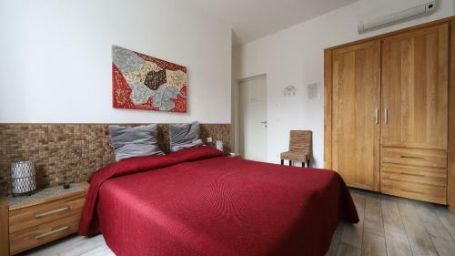 Hostal La Spezia Holidays' Rooms