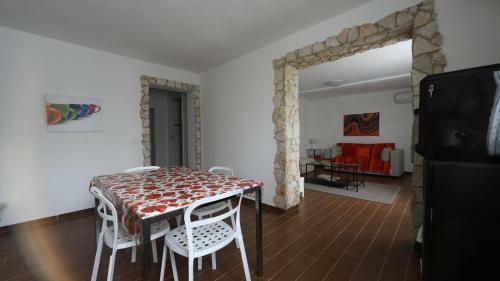 Hostal La Spezia Holidays' Rooms