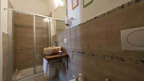 Hostal La Spezia Holidays' Rooms