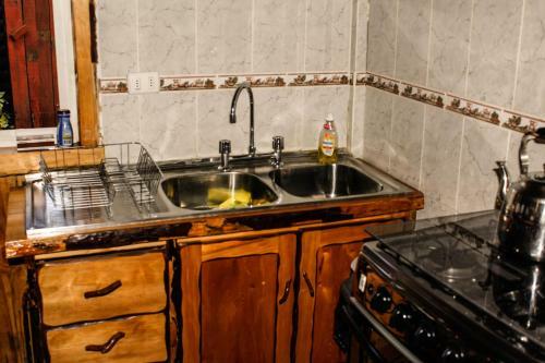 Hostal Caba�as Pehuen Neltume