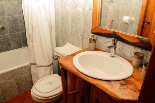 Hostal Caba�as Pehuen Neltume