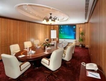 Ramada Dammam Hotel & Suites
