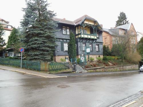Hostal Villa Bomberg