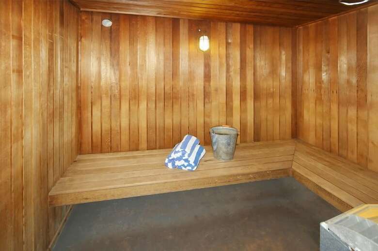 Aparthotel Coolum Baywatch Resort