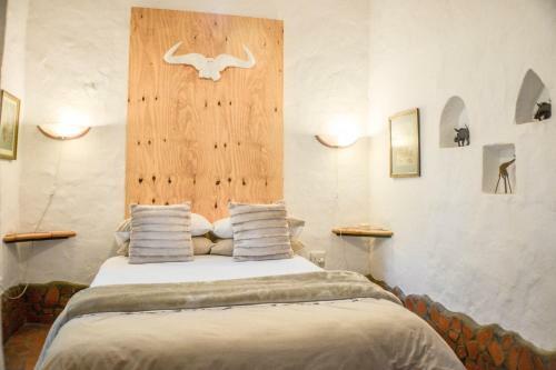 Hostal Old Thatch Lodge