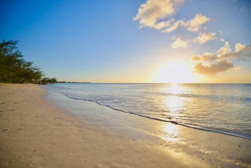 Hotel Cape Santa Maria Beach Resort & Villas