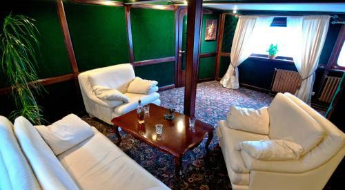 Boatel St Andre