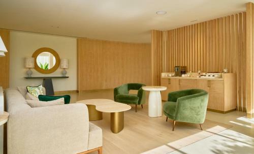 The Palace Boutique Hotel
