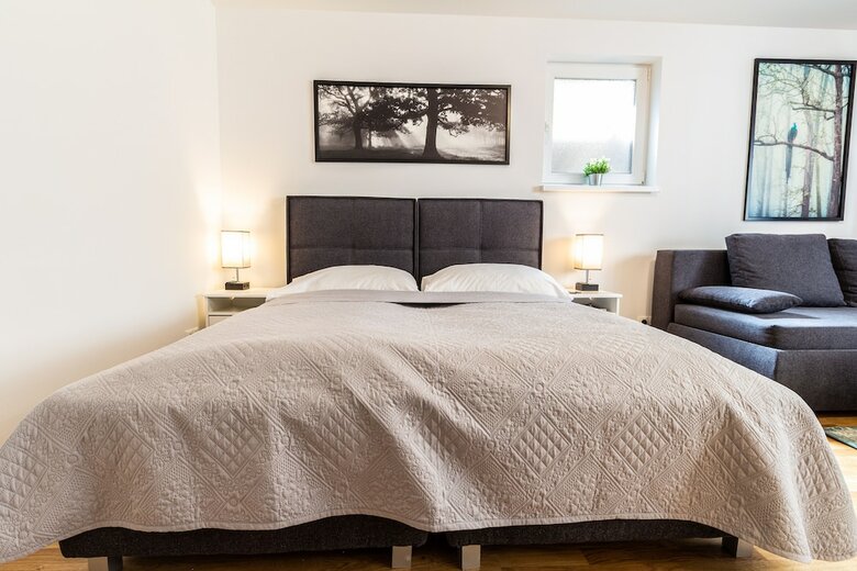 Checkvienna - Apartmenthaus Hietzing