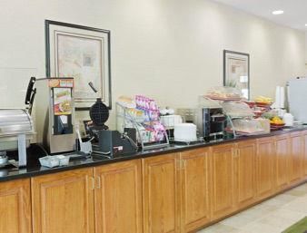 Hotel Wingate By Wyndham Charlotte Airport