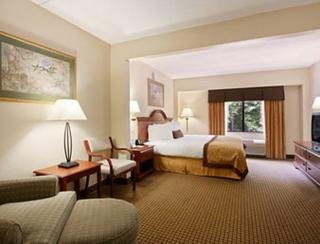 Hotel Wingate By Wyndham Charlotte Airport