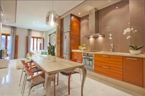 Spain Select Micalet Apartments