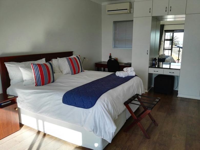 Bed & Breakfast Ahoy Boutique Hotel