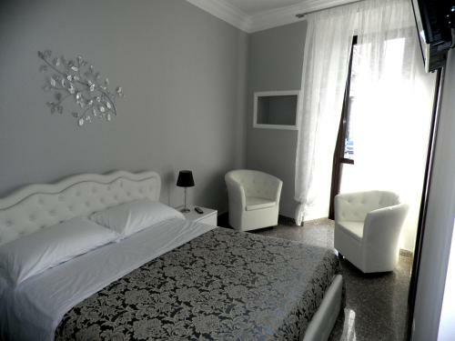 Hostal Piazza Degli Angeli